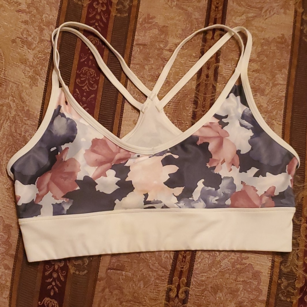 Sports bra